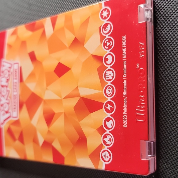 Pokemon card display - Picture 3 of 4